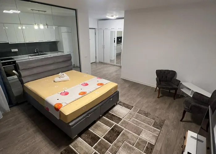 Corporate One Pipera Apartment