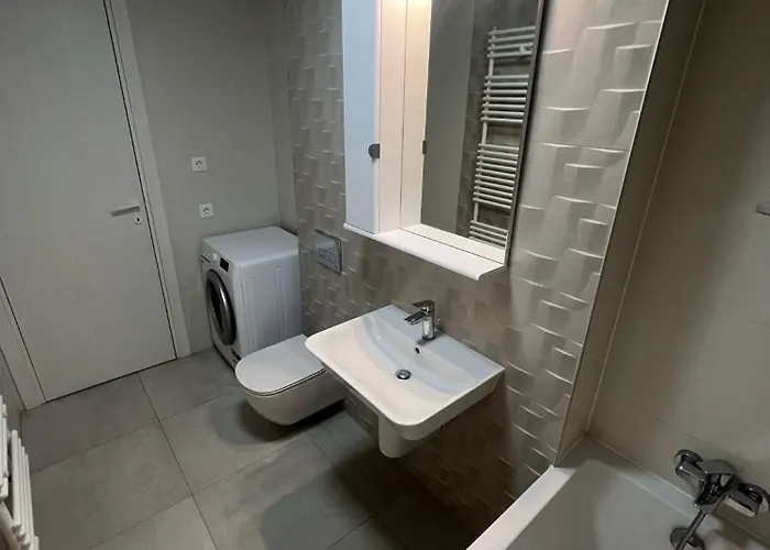 Corporate One Pipera Apartament *